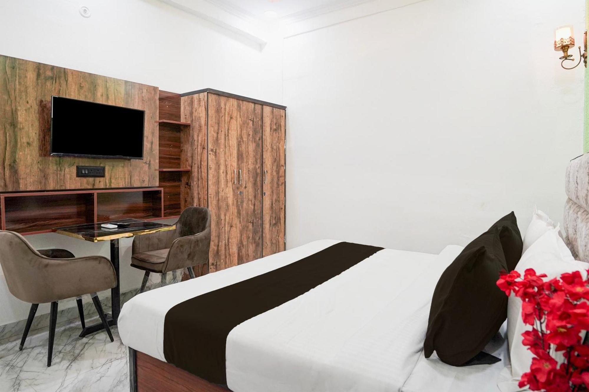 Collection O Shandilya Grand Residency Greater Noida Esterno foto