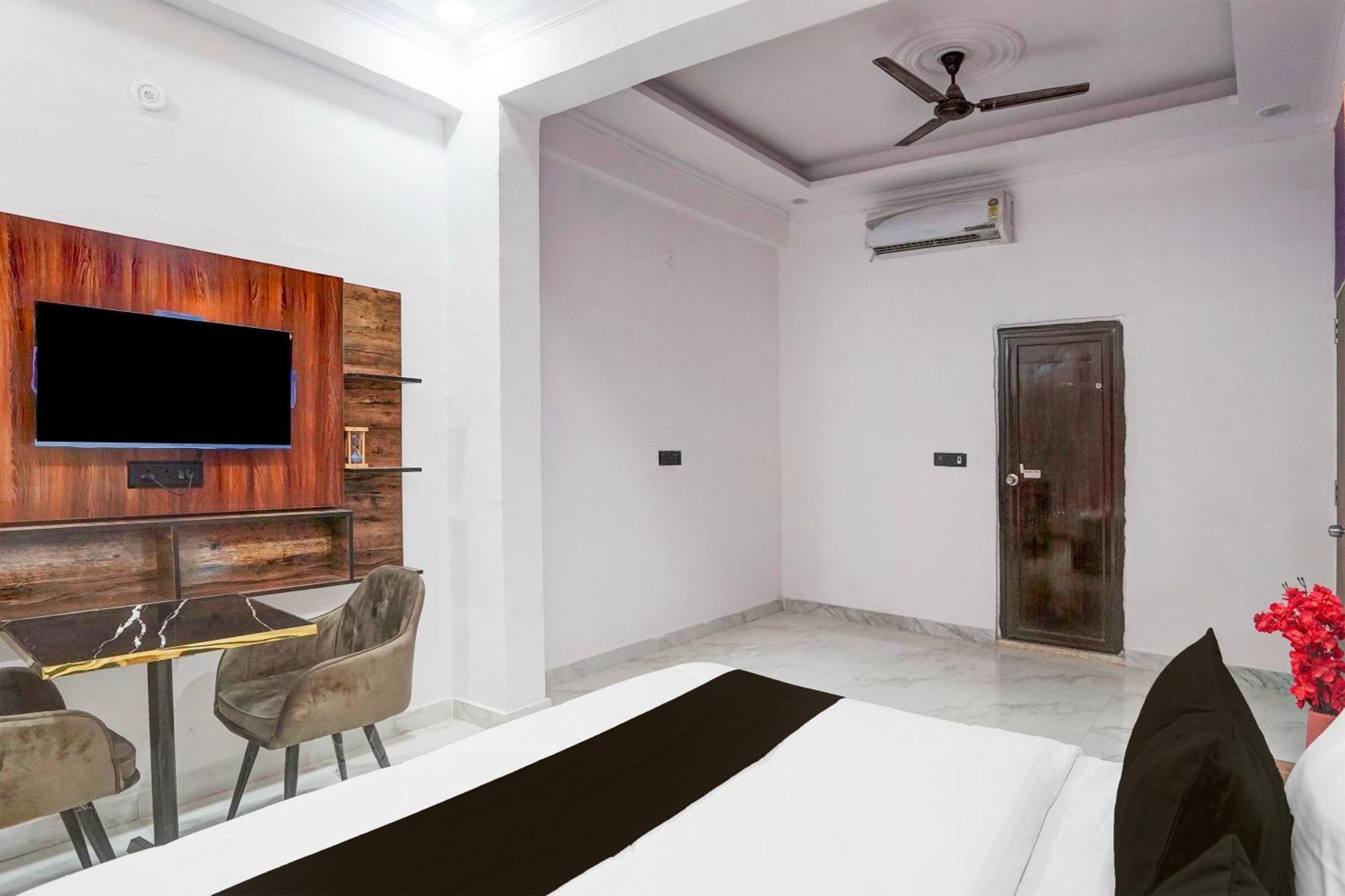 Collection O Shandilya Grand Residency Greater Noida Esterno foto